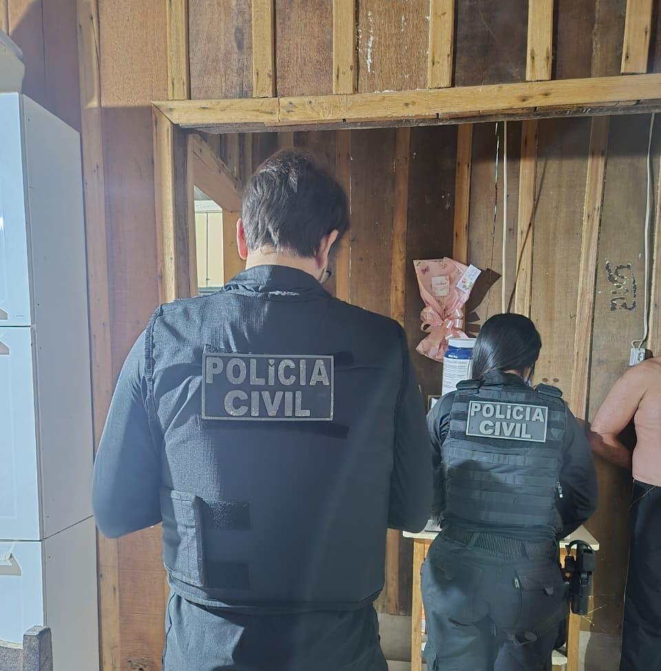 Polícia Civil cumpre 22 mandados contra membros de facção criminosa em Alta Floresta e Carlinda - 